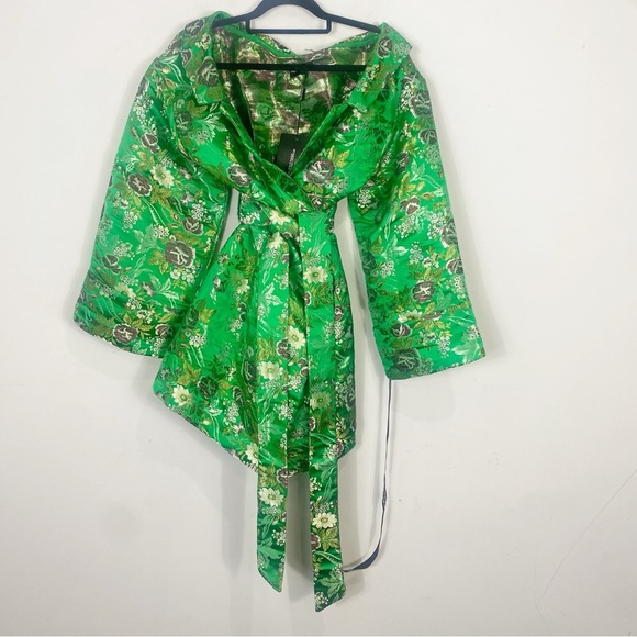 PRETTYLITTLETHING Green Bardot Oriental Jacket Dress - Picture 5 of 15